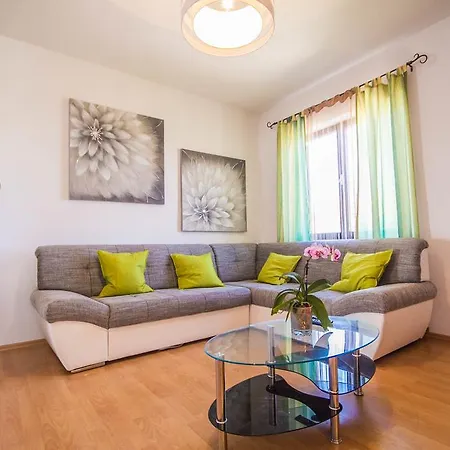 Erik Apartman